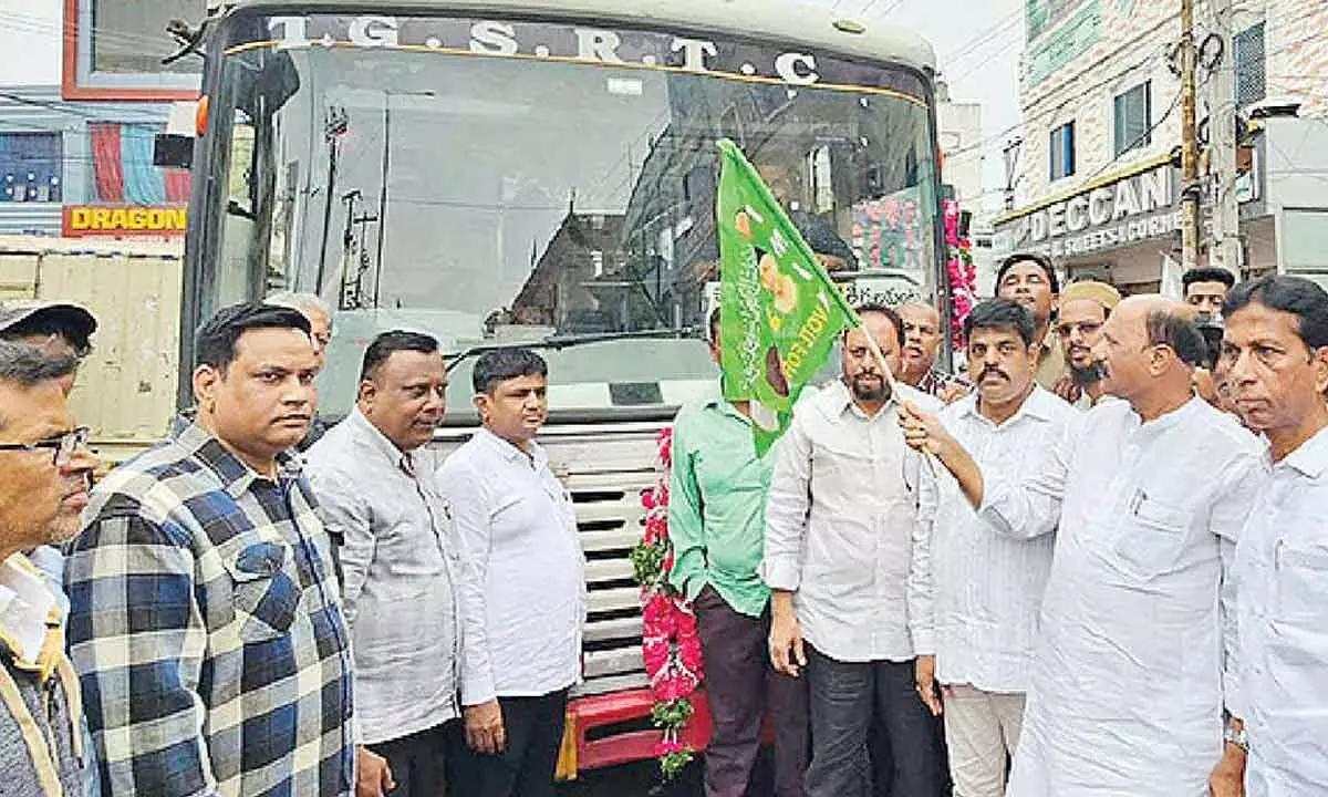 TGSRTC resumes services on Sec’bad-Teegalkunta-Charminar route