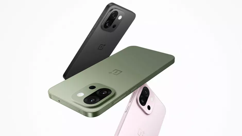 OnePlus 13s Packs Powerful Features in a Compact Design — But Stays Exclusive to India